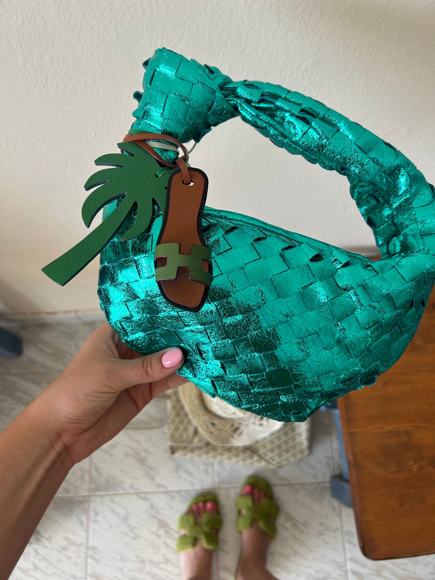 Palm tree charm green